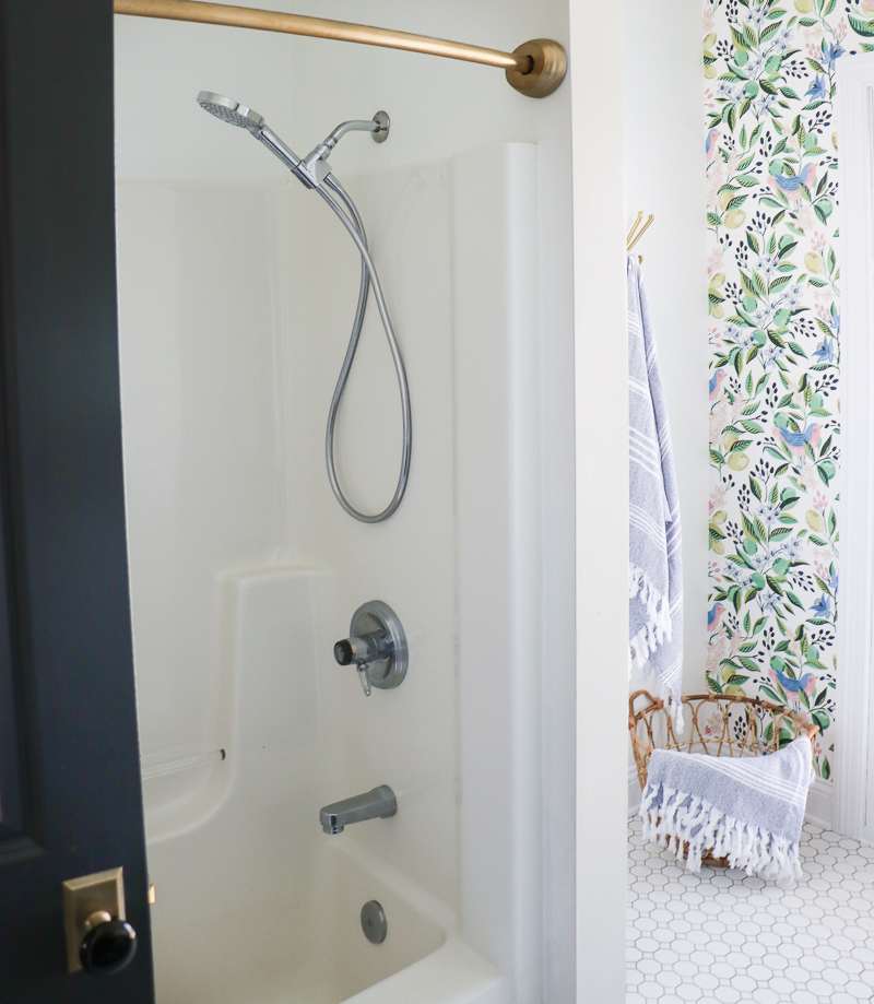 How to Replace a Shower Head - Sincerely, Sara D. | Home Decor & DIY ...